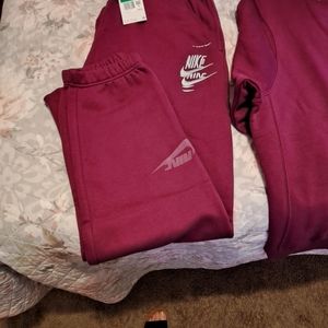 Nike sweatsuit
